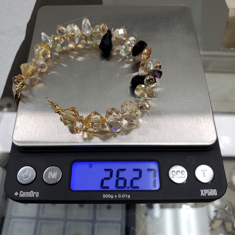 Pure 22k Yellow Gold Bracelete With Swarovski Crystals